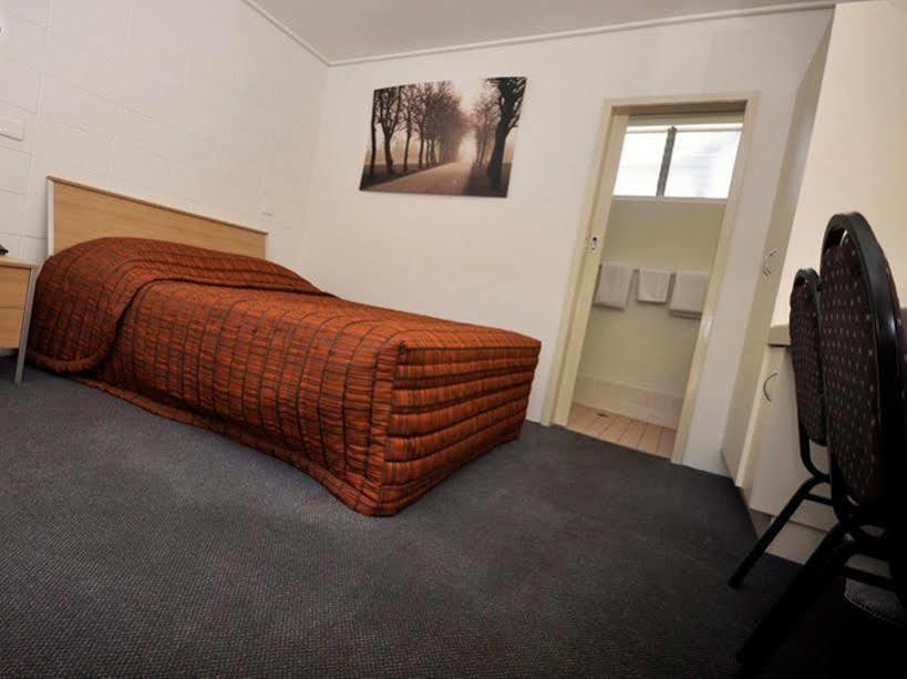Gladstone Cbd Motel Exteriör bild